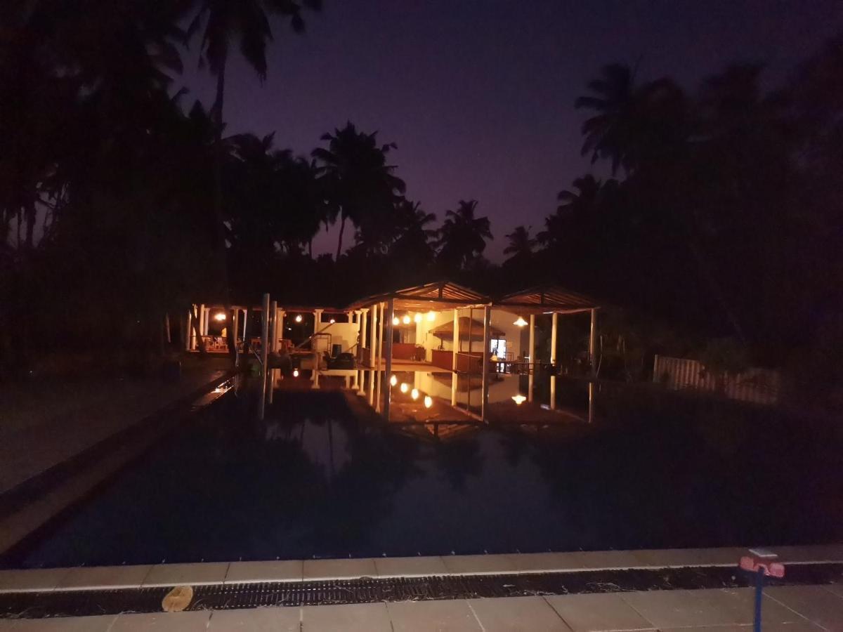 Helios Beach Resort Тангалле Екстер'єр фото